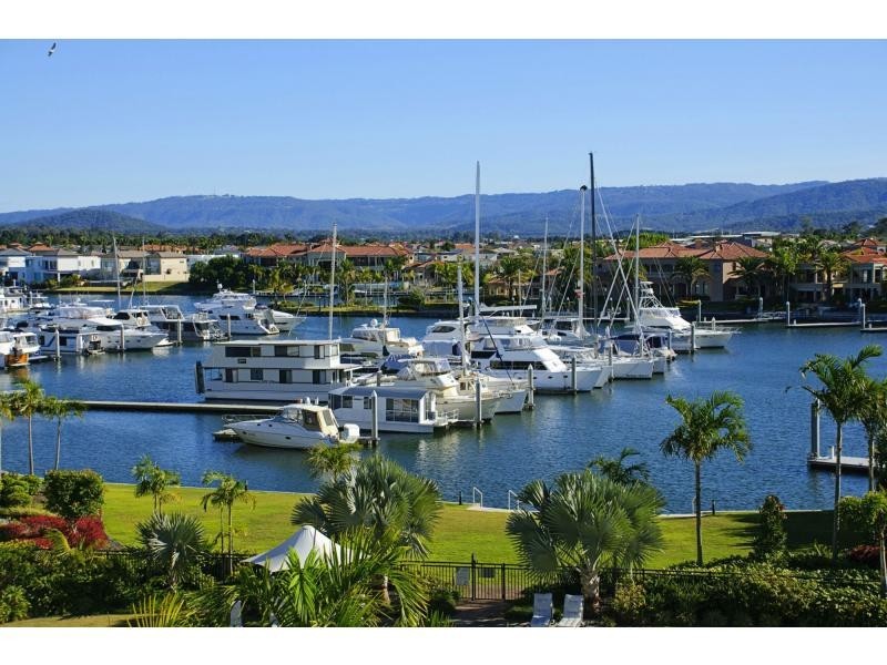 Hope Island QLD 4212