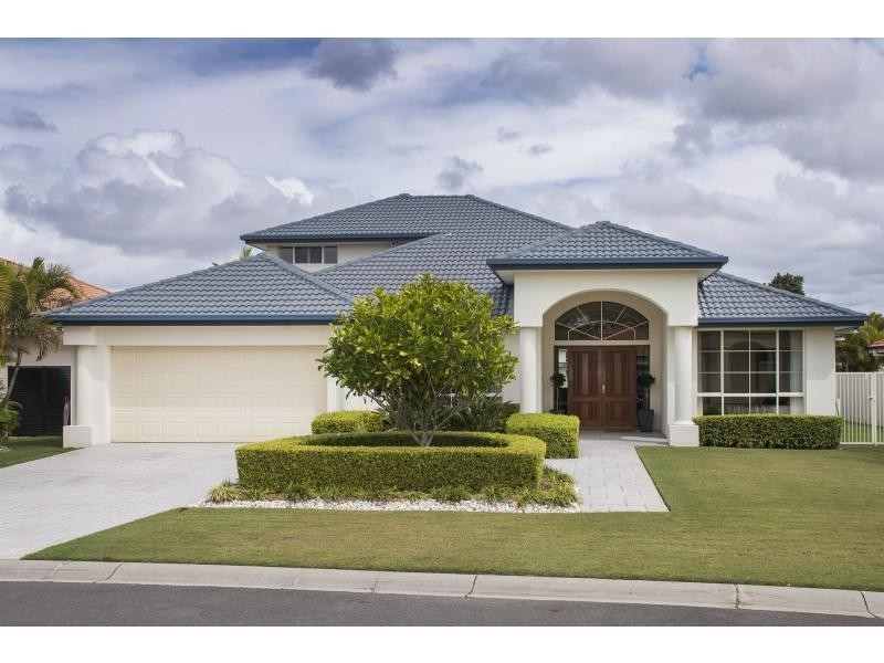 26 Champagne Boulevard, Helensvale QLD 4212