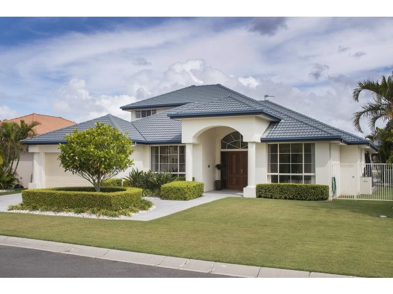26 Champagne Boulevard, Helensvale QLD 4212