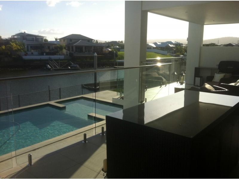 61 Southaven Drive, Helensvale QLD 4212