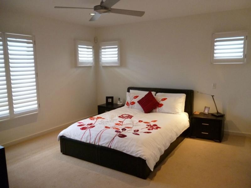 Hope Island QLD 4212