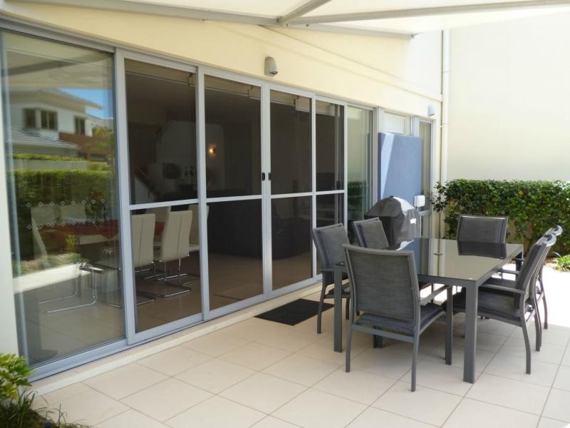 Hope Island QLD 4212