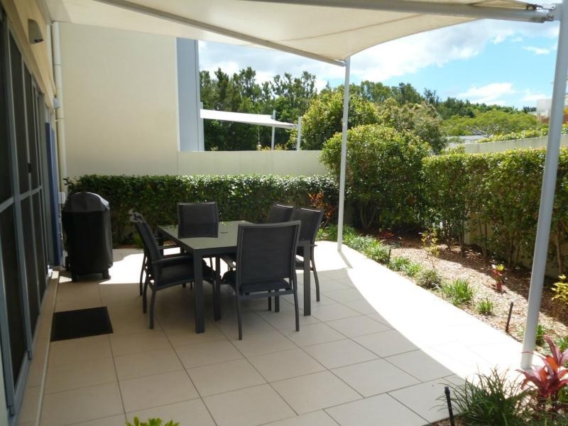 Hope Island QLD 4212