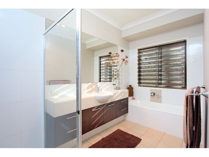 19B Osanna Street, Daisy Hill QLD 4127