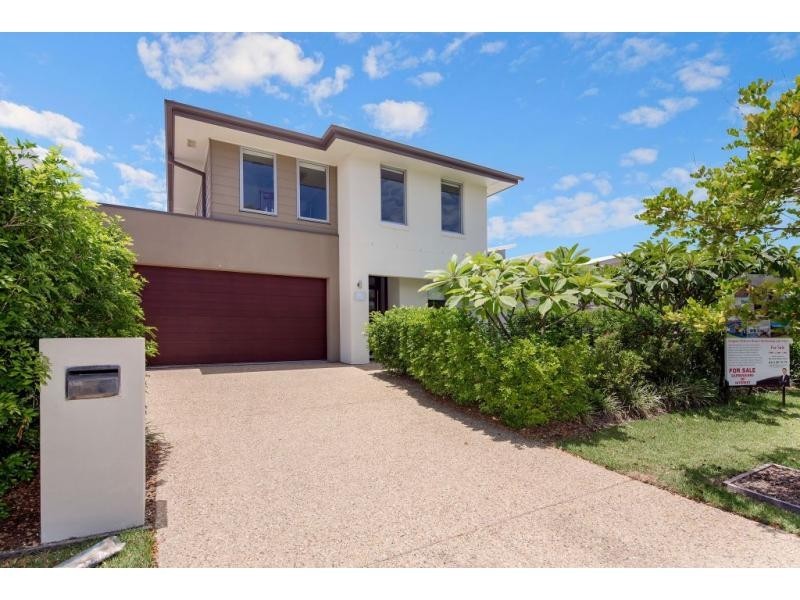 10 Fleetwood Court, Helensvale QLD 4212