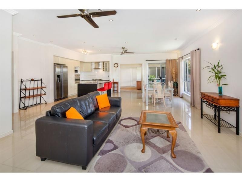 56 Southaven Drive, Helensvale QLD 4212