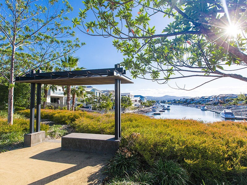 57 Riverlinks Boulevard, Helensvale QLD 4212