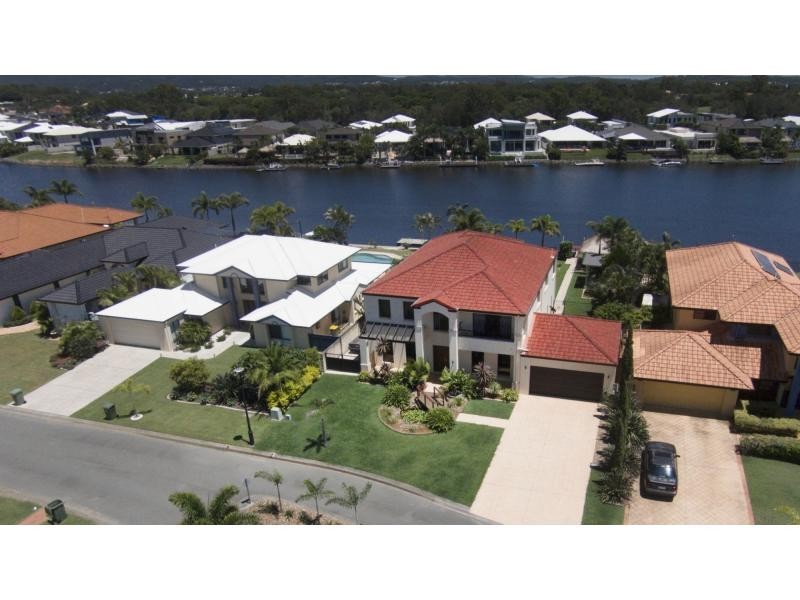 35 Parkwater Terrace, Helensvale QLD 4212