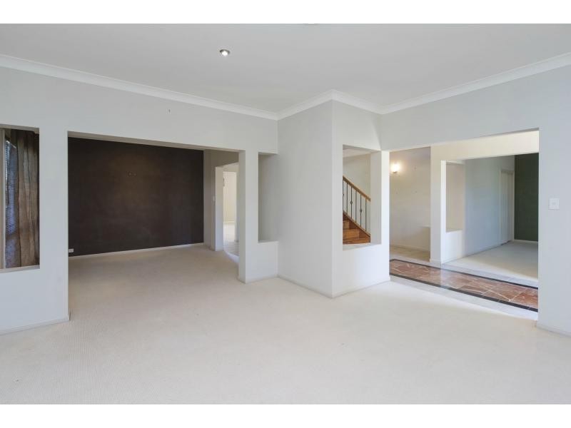 35 Parkwater Terrace, Helensvale QLD 4212