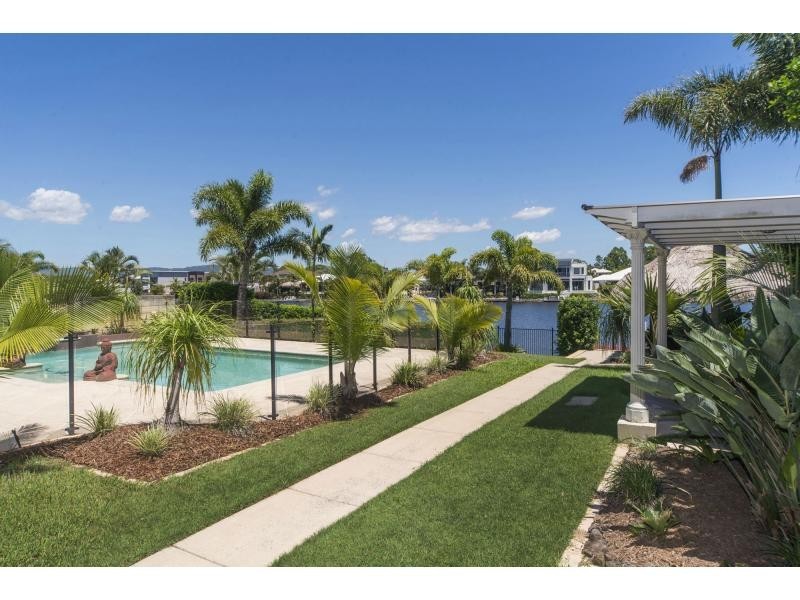 35 Parkwater Terrace, Helensvale QLD 4212