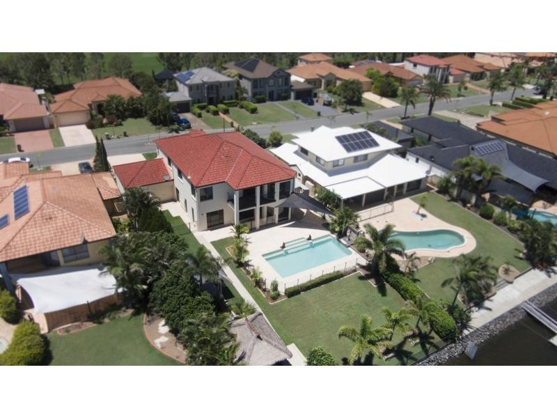 35 Parkwater Terrace, Helensvale QLD 4212