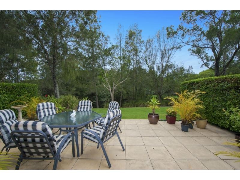 8880 Magnolia Drive East, Hope Island QLD 4212