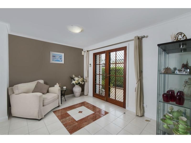 8880 Magnolia Drive East, Hope Island QLD 4212