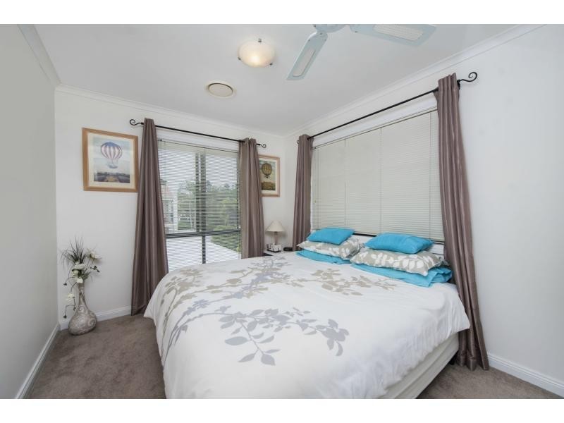 8880 Magnolia Drive East, Hope Island QLD 4212