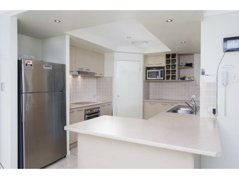 2570 Cressbrook Drive, Hope Island QLD 4212