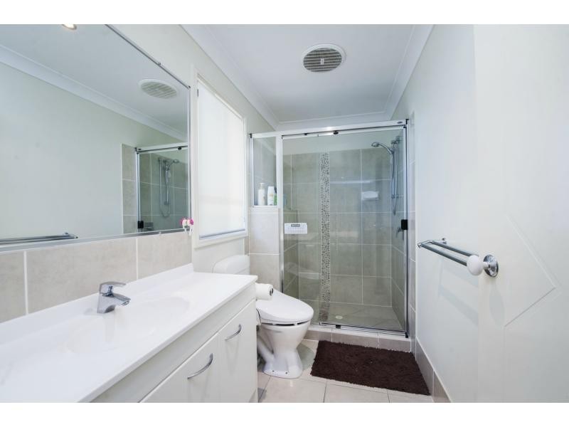 2570 Cressbrook Drive, Hope Island QLD 4212