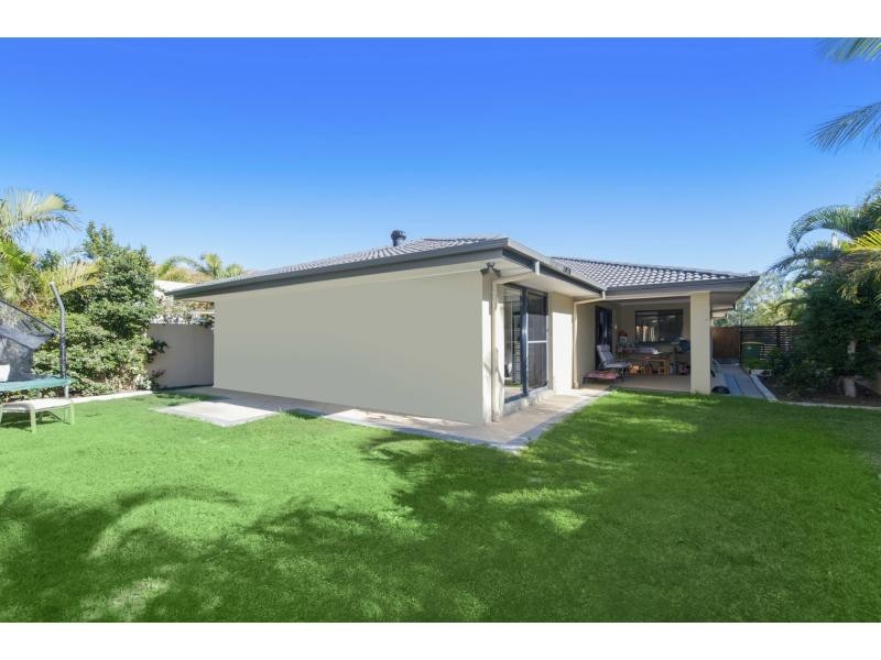 2570 Cressbrook Drive, Hope Island QLD 4212