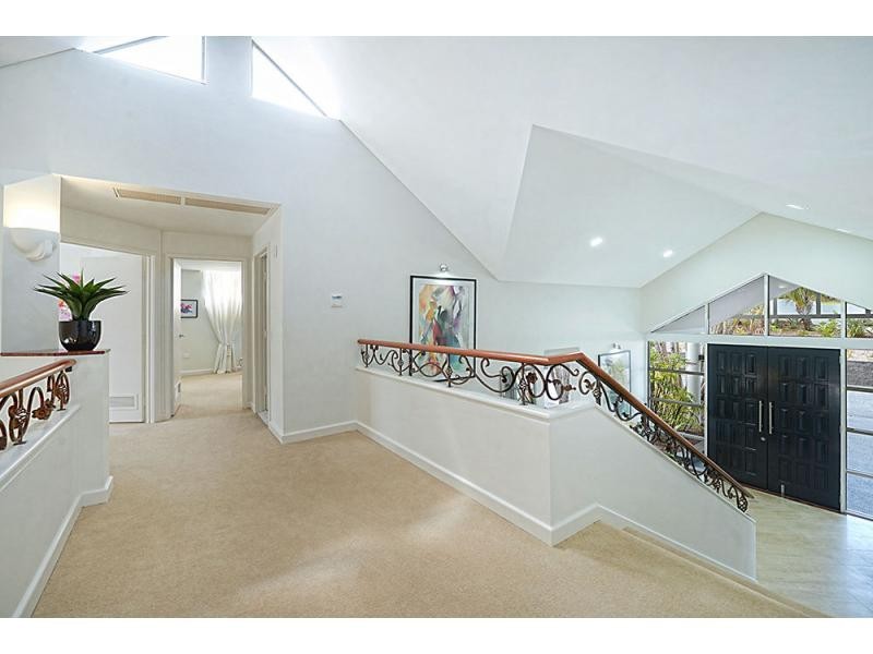 7002 Riverview Crescent, Sanctuary Cove QLD 4212