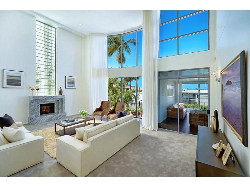 6260 Broken Hills Drive, Hope Island QLD 4212