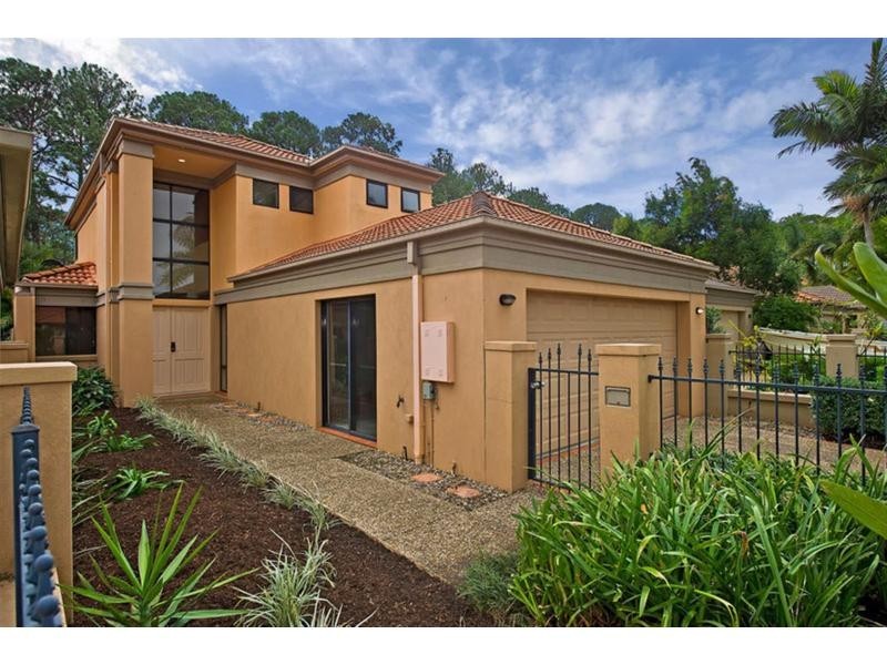 25A Ballybunyon Crescent, Hope Island QLD 4212