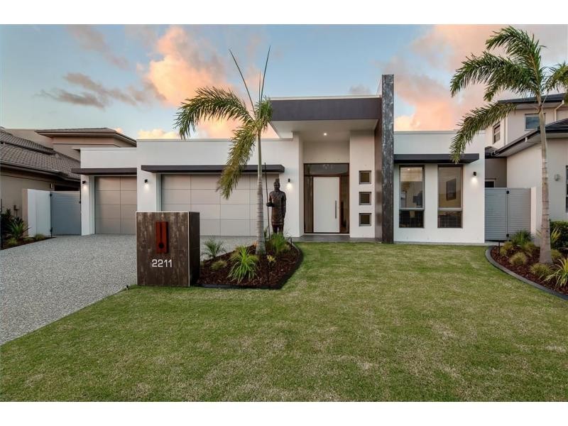 2211 Tarameo Court, Hope Island QLD 4212
