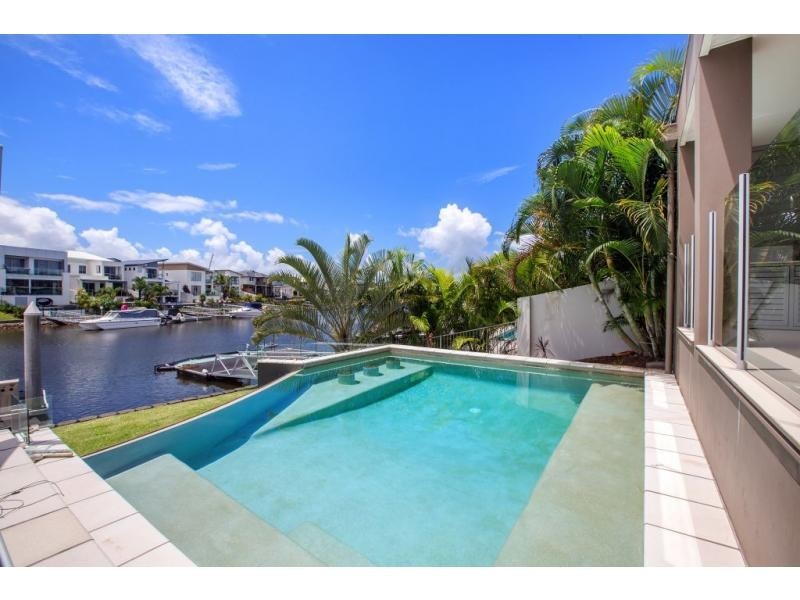 31 Quayside Drive, Helensvale QLD 4212