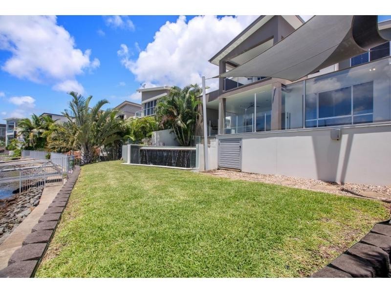 31 Quayside Drive, Helensvale QLD 4212