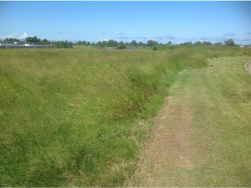 65-75 Broadwater Avenue, Hope Island QLD 4212