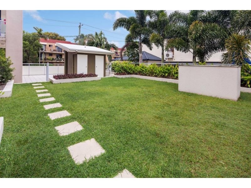 3/12-14 Bradford Street, Labrador QLD 4215