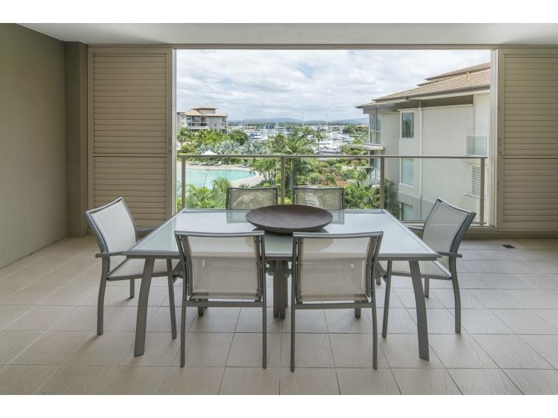 1723/1 Rialto Quay Drive, Hope Island QLD 4212