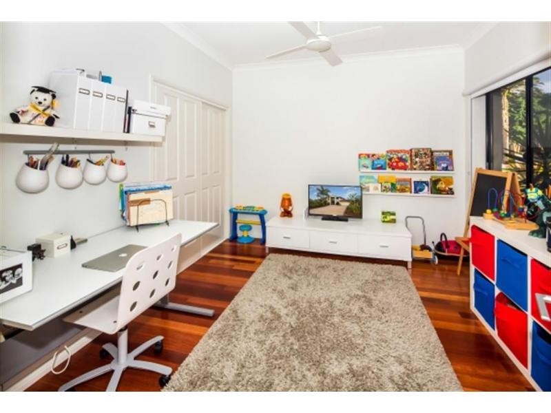 1650 Riverdale Drive, Hope Island QLD 4212