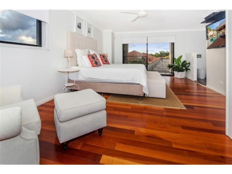 1650 Riverdale Drive, Hope Island QLD 4212