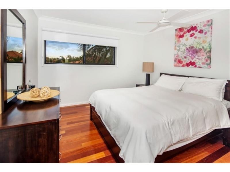 1650 Riverdale Drive, Hope Island QLD 4212