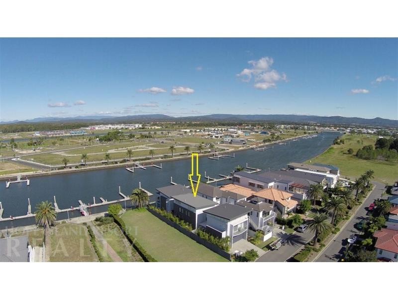 46 Harbour Rise, Hope Island QLD 4212