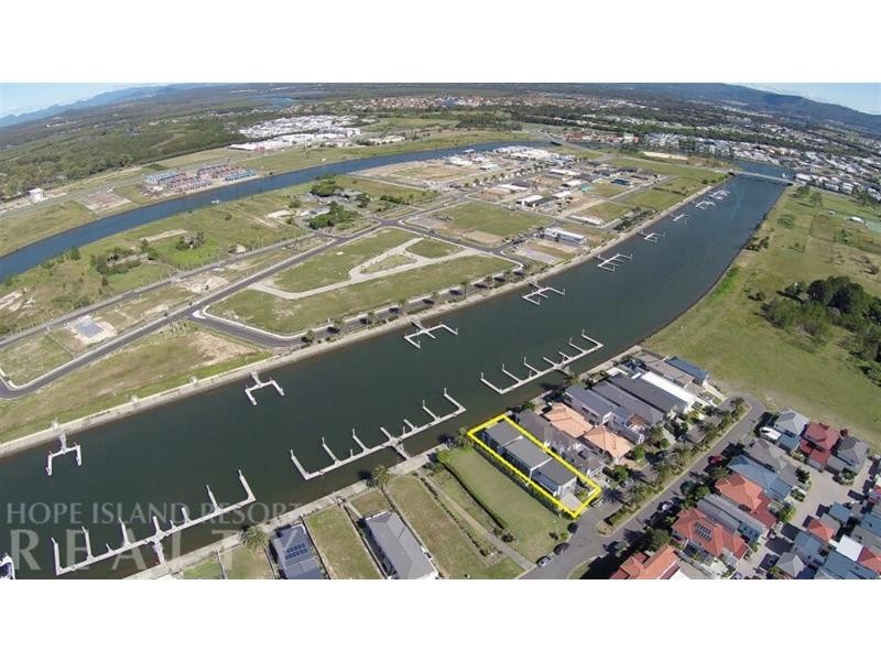 46 Harbour Rise, Hope Island QLD 4212
