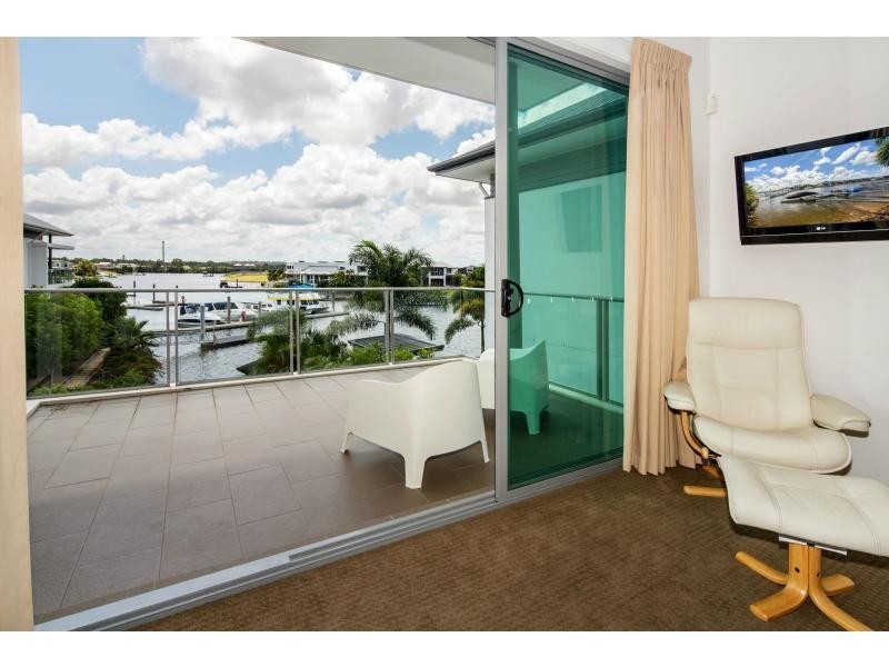 2 River Links Boulevard East, Helensvale QLD 4212