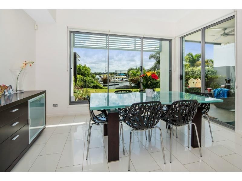 2 River Links Boulevard East, Helensvale QLD 4212