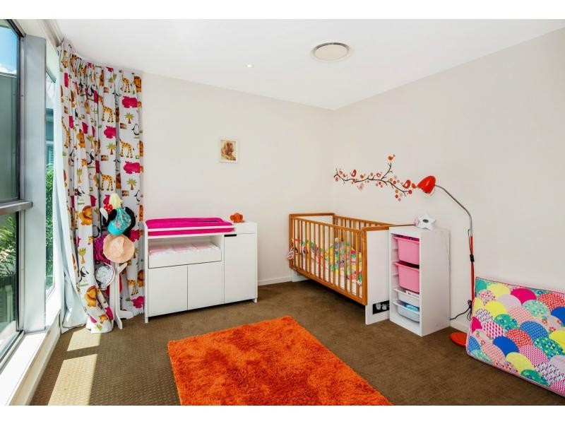 2 River Links Boulevard East, Helensvale QLD 4212