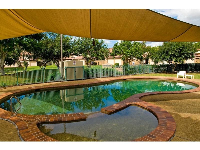 Hope Island QLD 4212