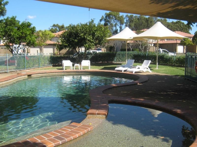 Hope Island QLD 4212