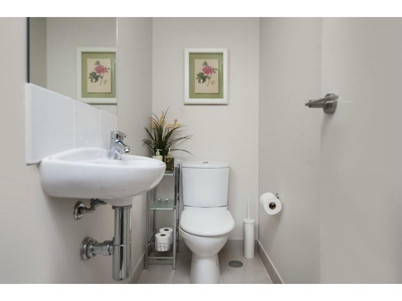 2112/2 Activa Way, Hope Island QLD 4212