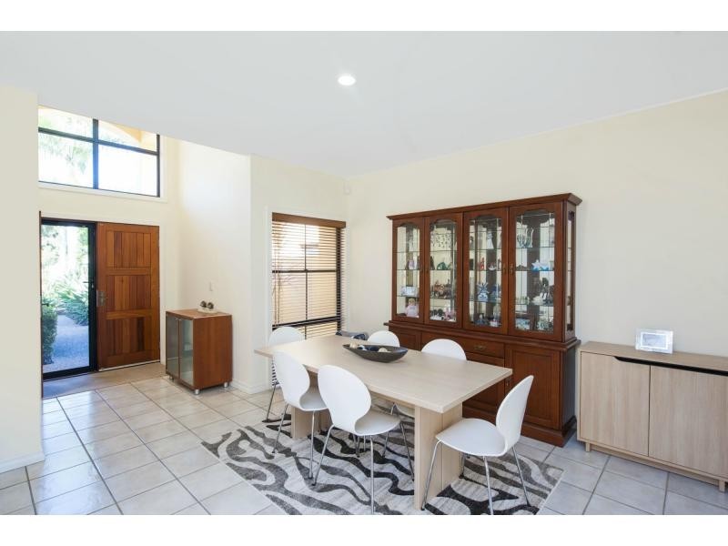 3206 Palladian Drive, Hope Island QLD 4212