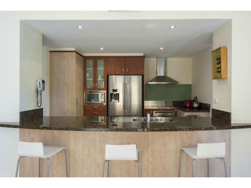 3206 Palladian Drive, Hope Island QLD 4212