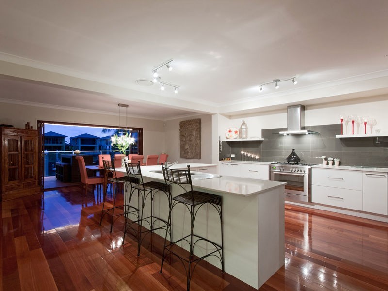 6201 Bolsena Circuit, Hope Island QLD 4212