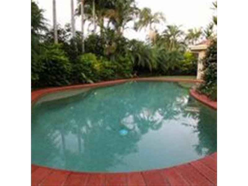 15 Shinnecock Close, Hope Island QLD 4212