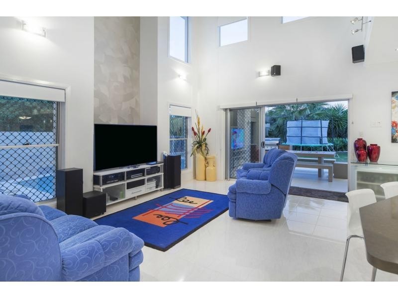 34 Southaven Drive, Helensvale QLD 4212