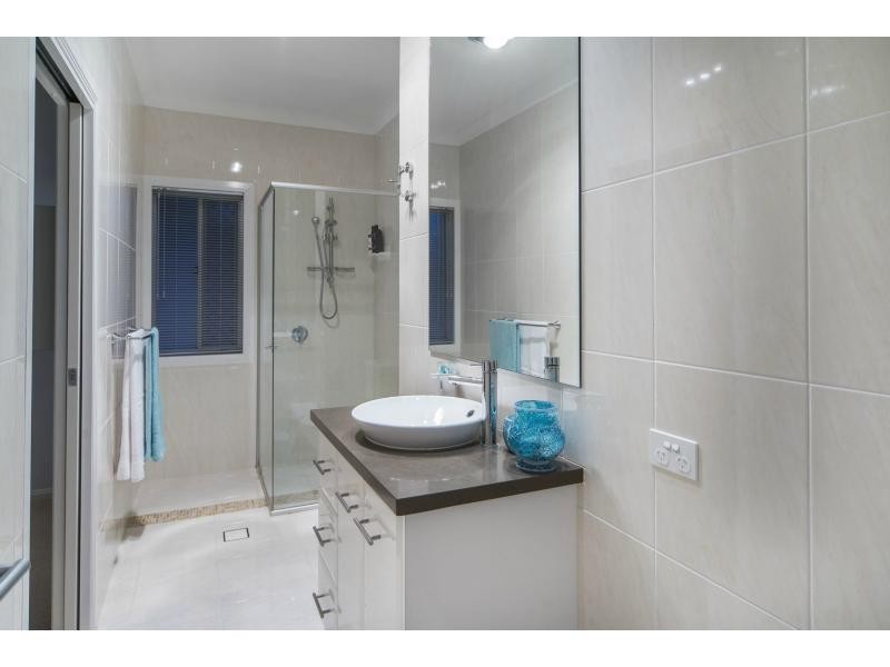 34 Southaven Drive, Helensvale QLD 4212