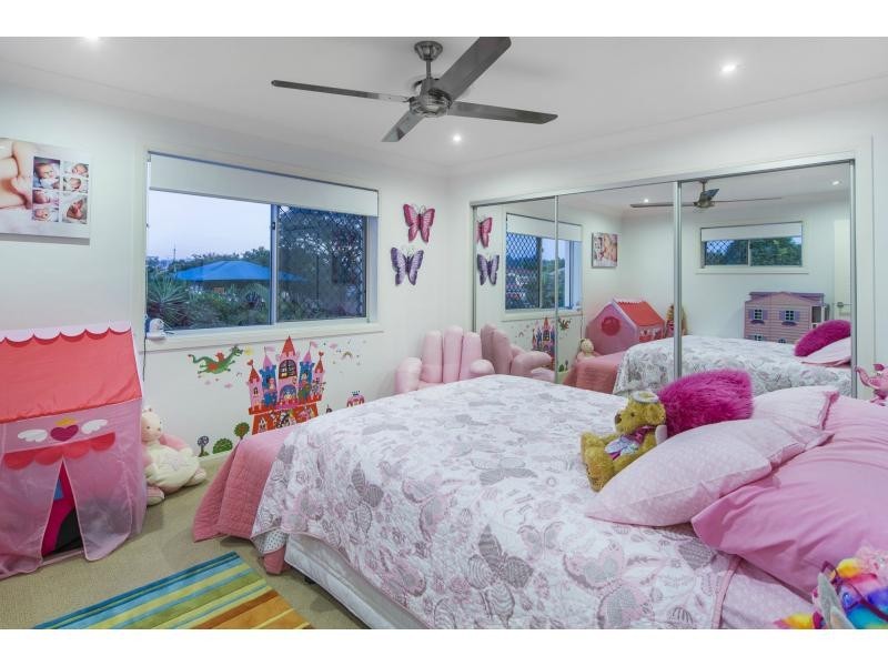 34 Southaven Drive, Helensvale QLD 4212