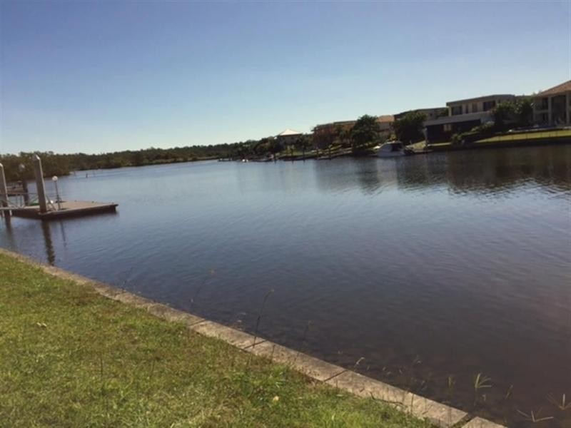 L1 Gracemere Circuit North, Hope Island QLD 4212