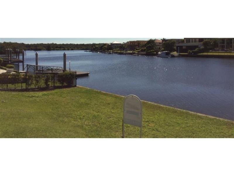 L1 Gracemere Circuit North, Hope Island QLD 4212